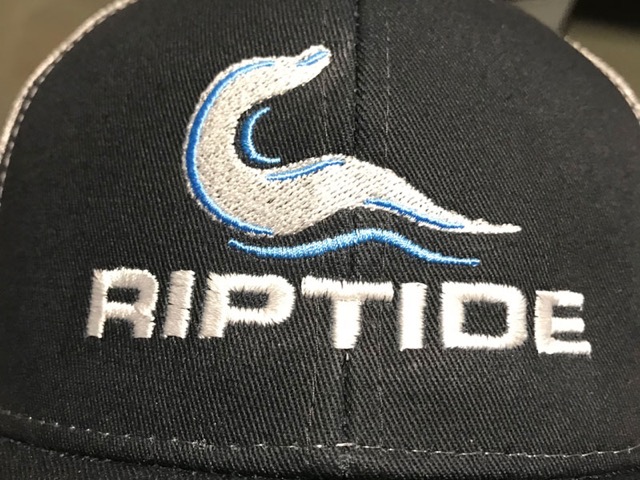 Caps